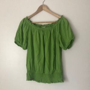 Michael Kors off the shoulder top in Kelly green!